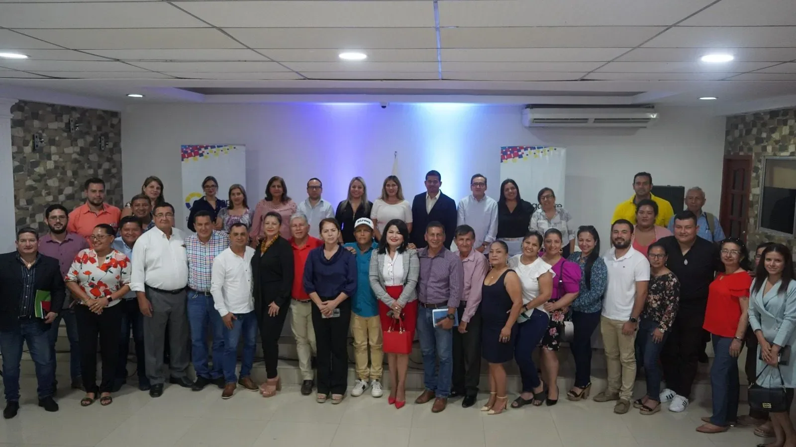 Manabí recibió a la presidenta nacional del Conagopare, Lorena Brito, para conocer las Reformas al COOTAD